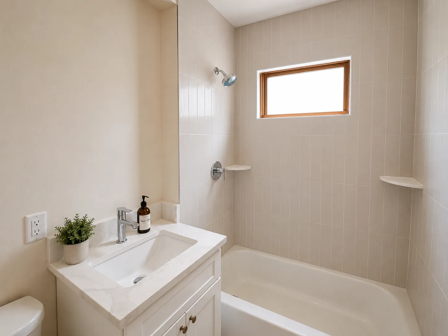 5 bed, 2 bath apartment for rent at 9 Bradford Ave Unit 1, South Medford — photo 22 of 27