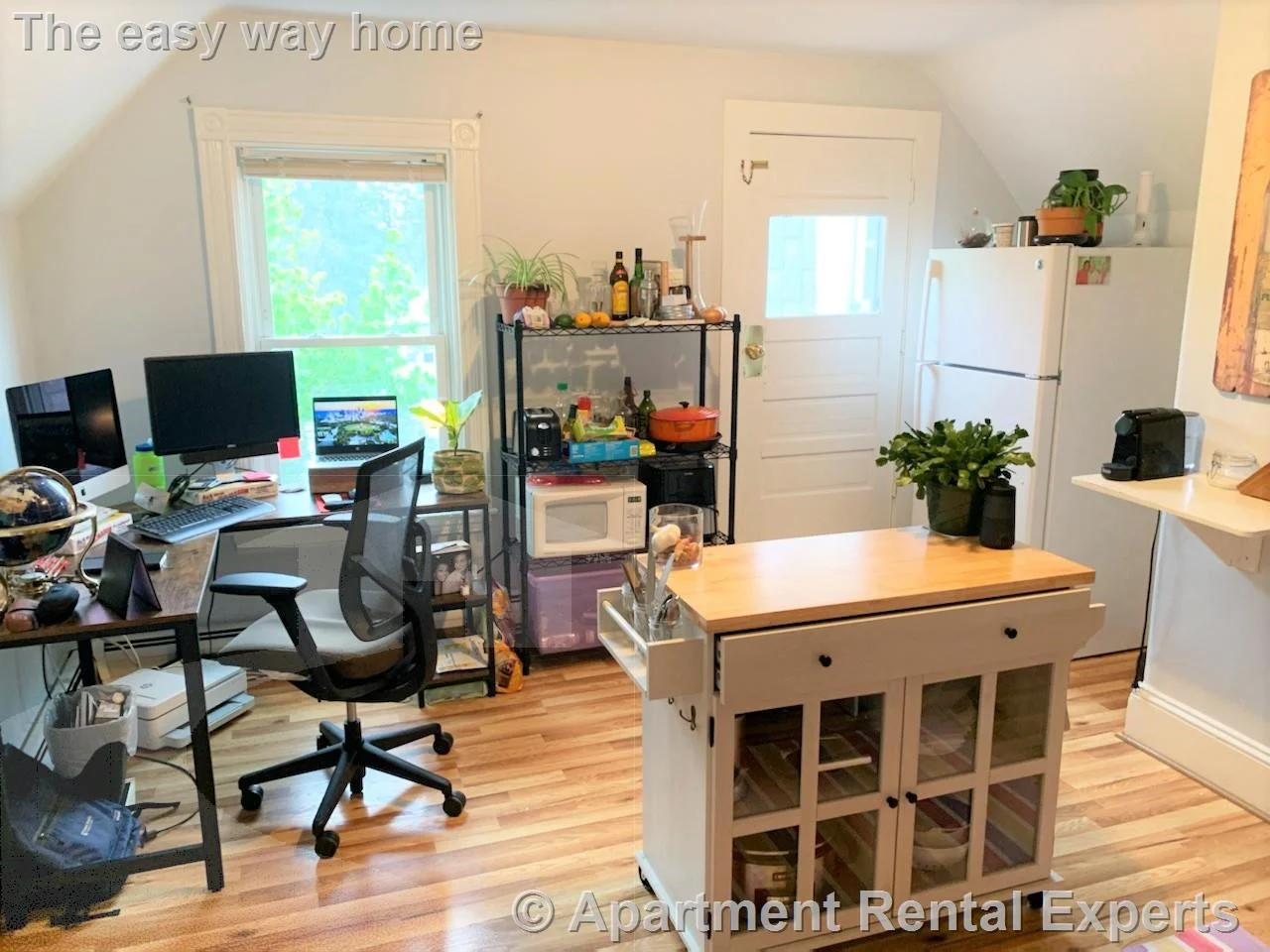 1 bed, 1 bath apartment for rent at 9 Bradford Ave Unit 3, Winter Hill — photo 5 of 13