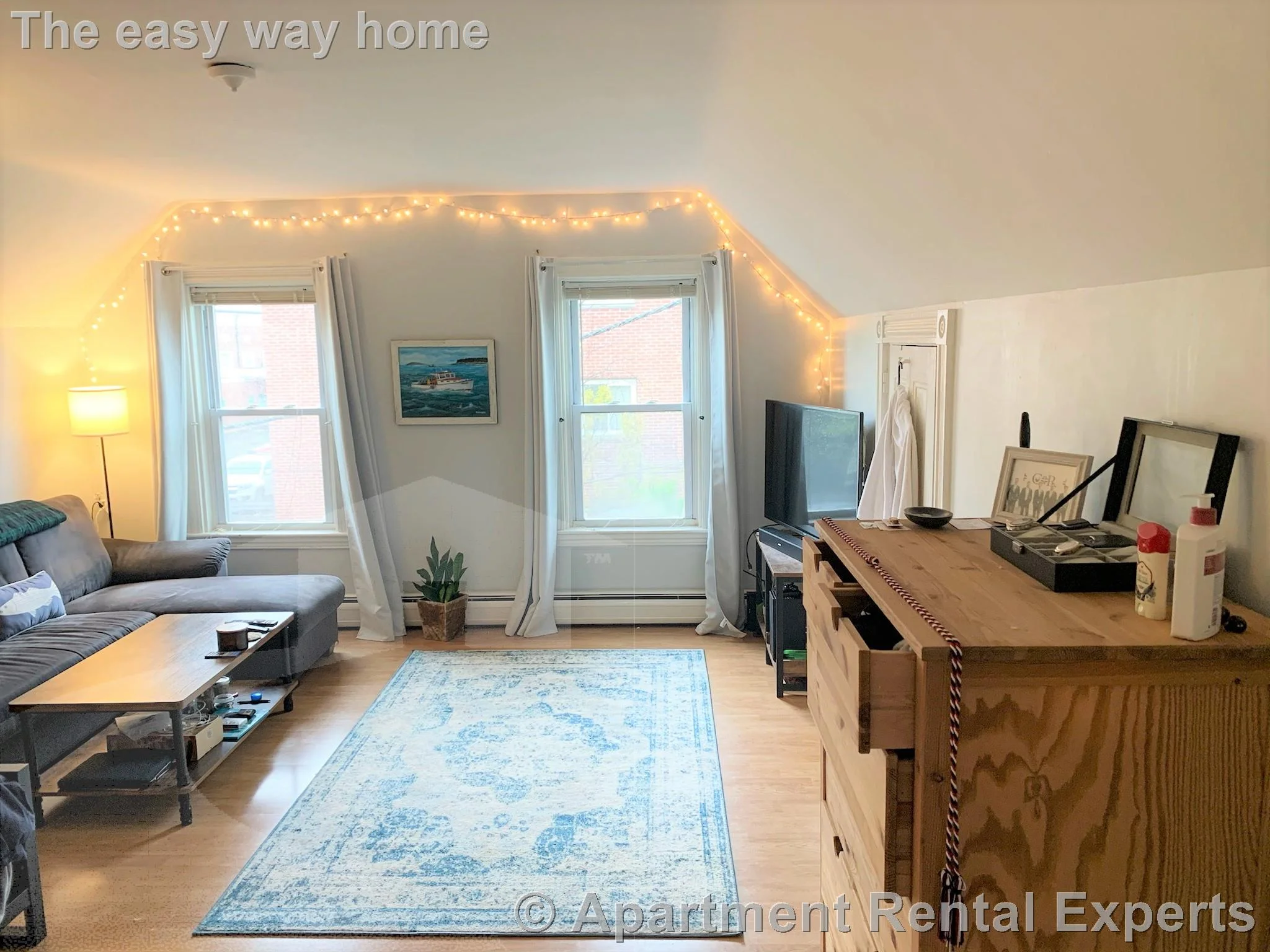 1 bed, 1 bath apartment for rent at 9 Bradford Ave Unit 3, Winter Hill — photo 4 of 13