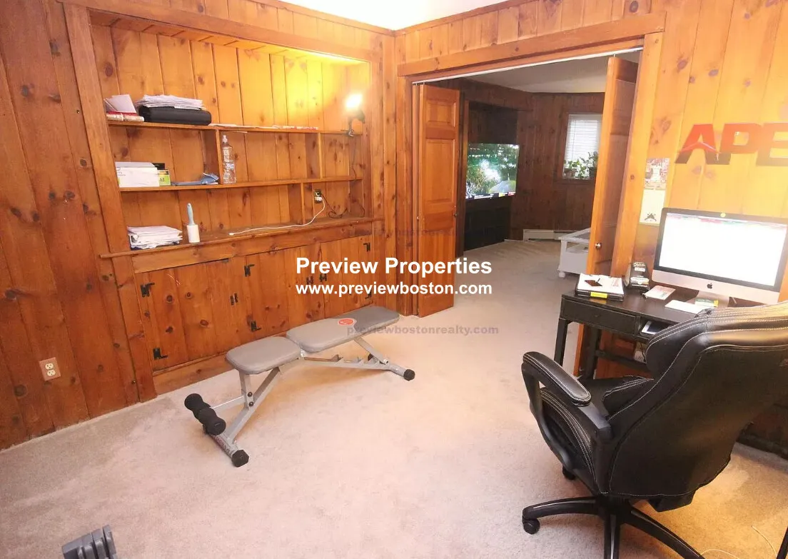 2 bed, 1 bath apartment for rent at 9 Braemore Rd Unit 1a, Brighton — photo 11 of 15
