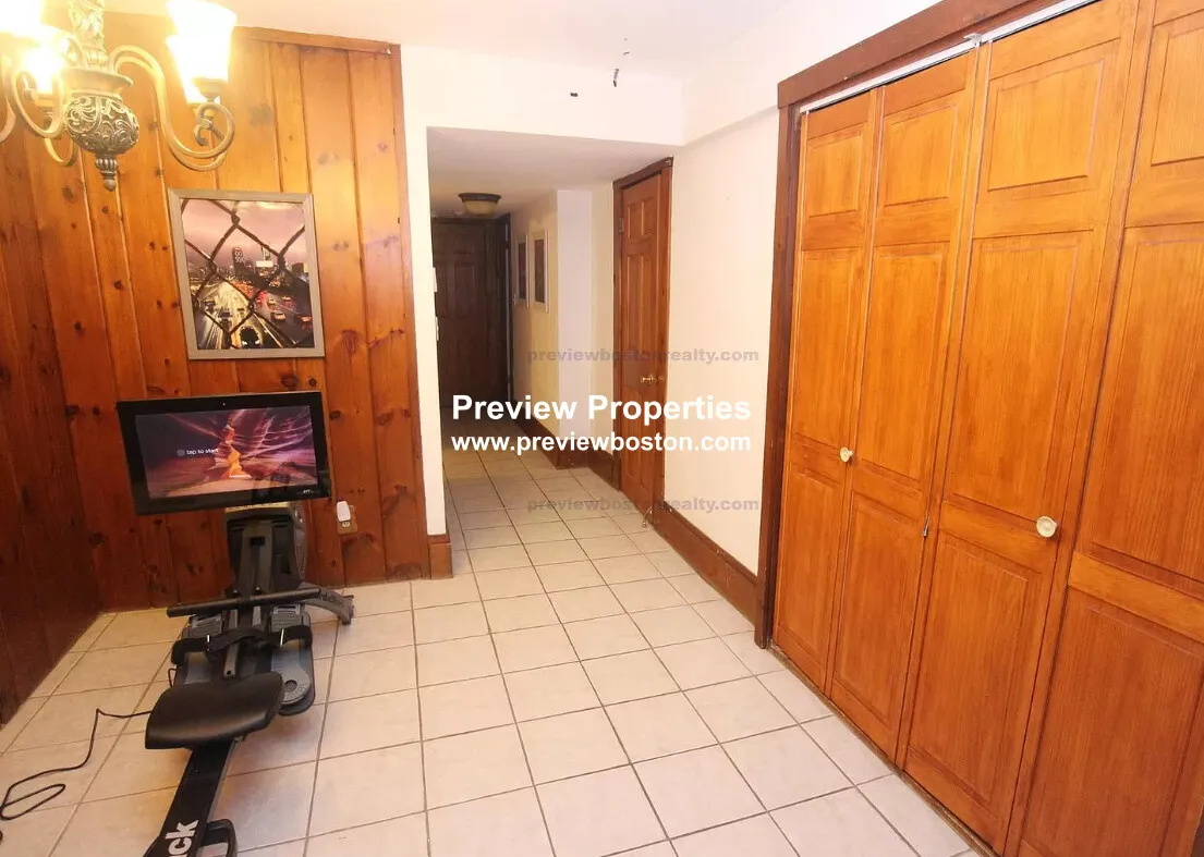 2 bed, 1 bath apartment for rent at 9 Braemore Rd Unit 1AG, Brighton — photo 13 of 15