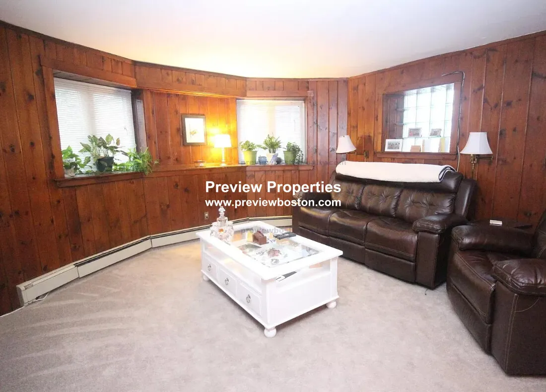2 bed, 1 bath apartment for rent at 9 Braemore Rd Unit 1AP, Brighton — photo 10 of 15