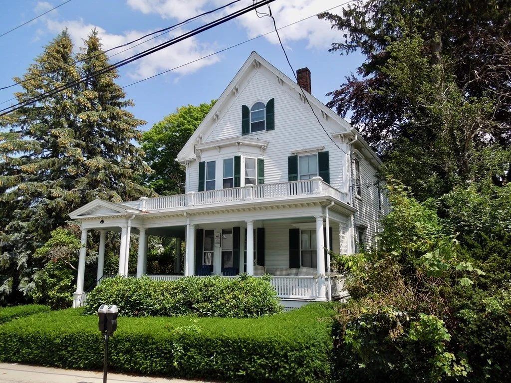 2 bed, 1 bath apartment for rent at 9 Brewster St Unit 1, Plymouth