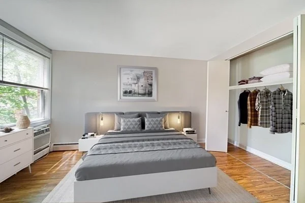 3 bed, 1 bath apartment for rent at 9 Bronsdon St Unit 40S-C, Brighton — photo 3 of 7