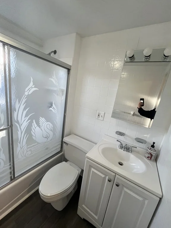 3 bed, 2 bath apartment for rent at 9 Brookings Unit 2, Medford — photo 20 of 33