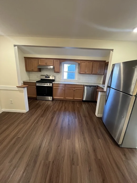 3 bed, 2 bath apartment for rent at 9 Brookings Unit 2, Medford