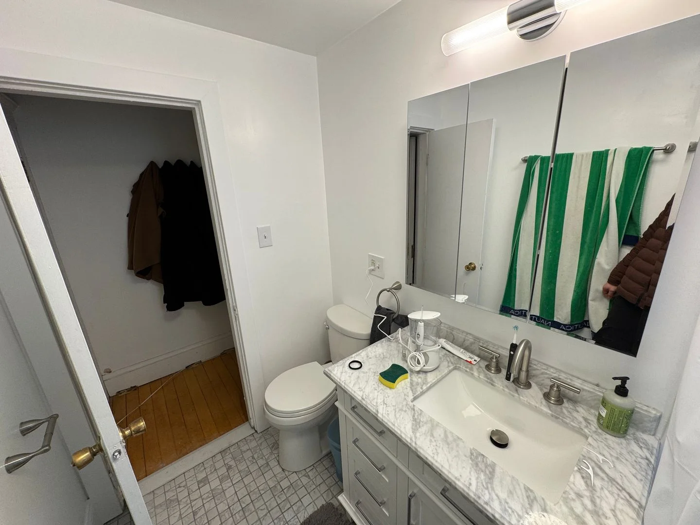 3.5 bed, 2.5 bath apartment for rent at 9 Burnham St Unit 1, Tufts — photo 7 of 12