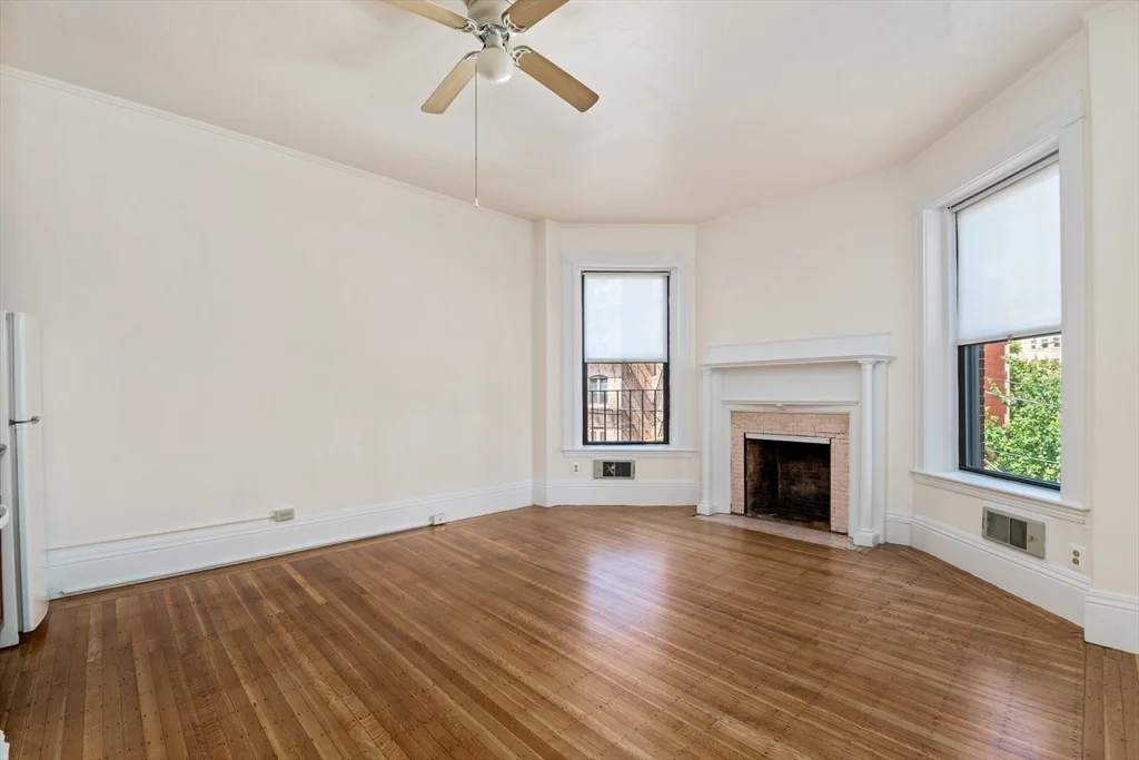 1 bed, 1 bath apartment for rent at 9 Buswell Stret Unit 2R, Fenway — photo 7 of 15