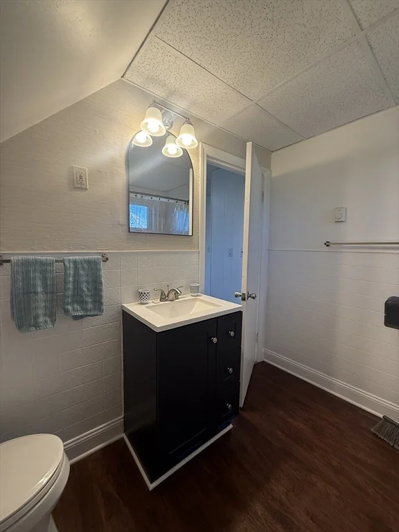 2 bed, 1 bath apartment for rent at 9 Carlton Unit 3, Peabody — photo 16 of 18