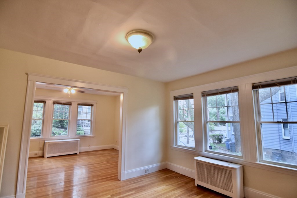 2 bed, 1 bath apartment for rent at 9 Castle Rock St Unit 9, Dorchester — photo 10 of 15