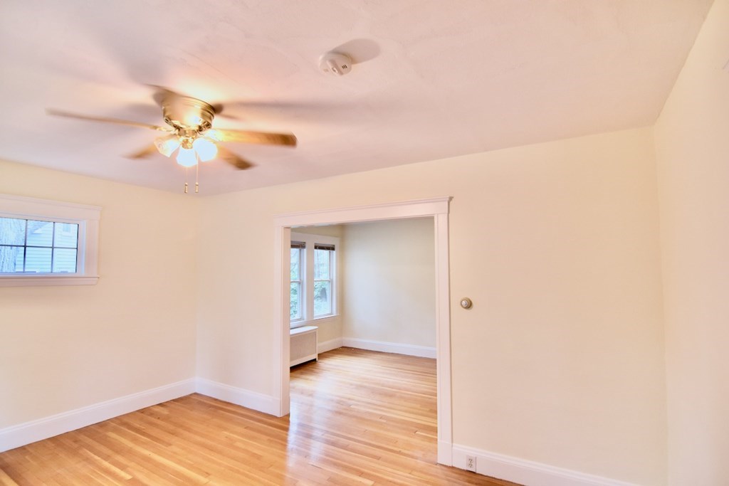 2 bed, 1 bath apartment for rent at 9 Castle Rock St Unit 9, Dorchester — photo 3 of 15