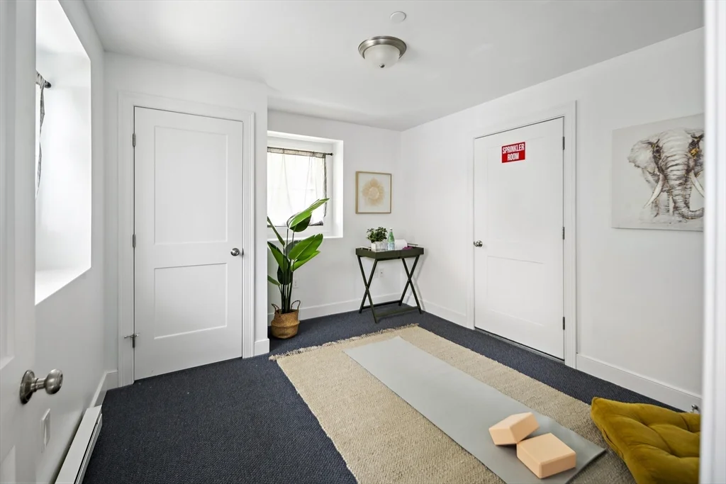 4 bed, 2 bath apartment for rent at 9 Cedar St Unit 1, Roxbury — photo 10 of 25