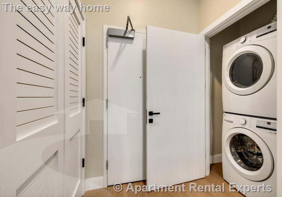 1 bed, 1 bath apartment for rent at 9 Central St Unit 102, Spring Hill — photo 4 of 7