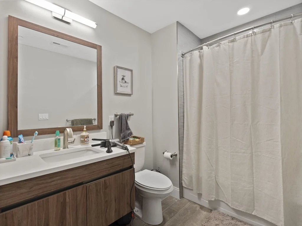 2 bed, 2 bath apartment for rent at 9 Central St Unit 107, Spring Hill — photo 17 of 35