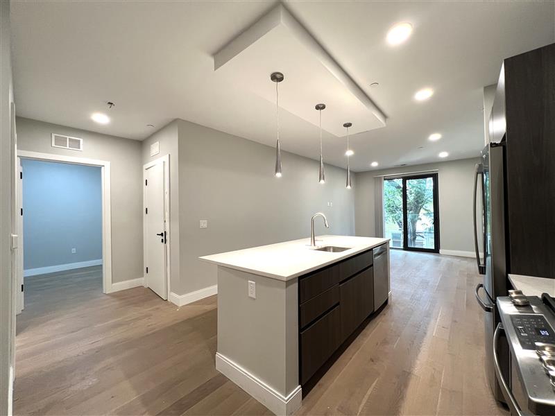 2 bed, 1 bath apartment for rent at 9 Central St Unit 111, Spring Hill — photo 4 of 26