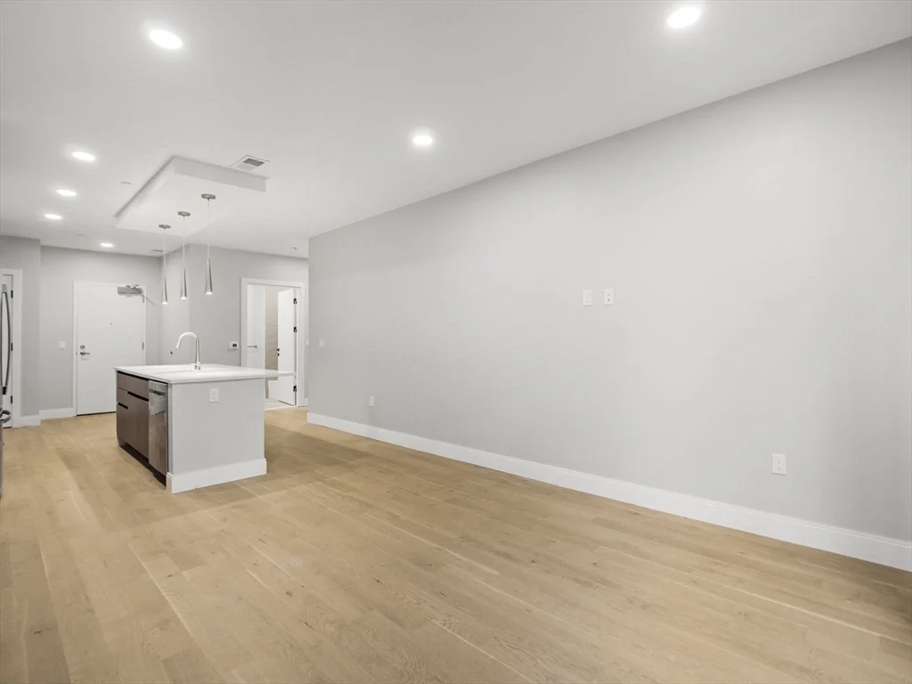 2 bed, 2 bath apartment for rent at 9 Central St Unit 202, Spring Hill — photo 8 of 26