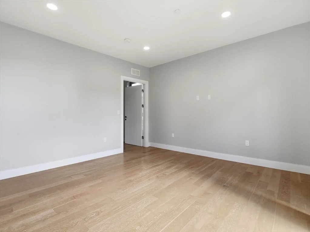 2 bed, 2 bath apartment for rent at 9 Central St Unit 304, Spring Hill — photo 13 of 25