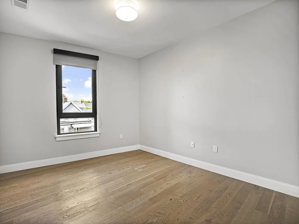 1 bed, 1 bath apartment for rent at 9 Central St Unit 307, Spring Hill — photo 13 of 32