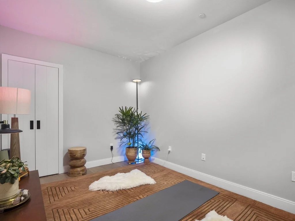 3 bed, 2 bath apartment for rent at 9 Central St Unit 402, Spring Hill — photo 18 of 42