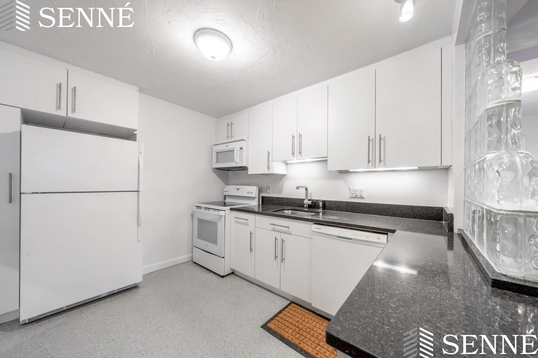 2 bed, 1 bath apartment for rent at 9 Chauncy St Unit 41, Neighborhood Nine — photo 5 of 16