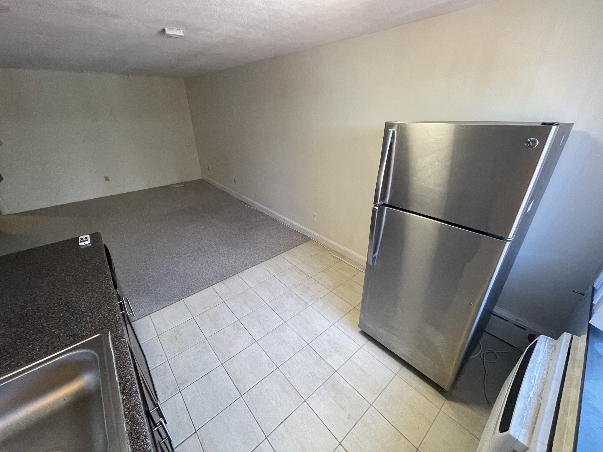 Studio bed, 1 bath apartment for rent at 9 Chester St Unit 36, North Cambridge — photo 2 of 6