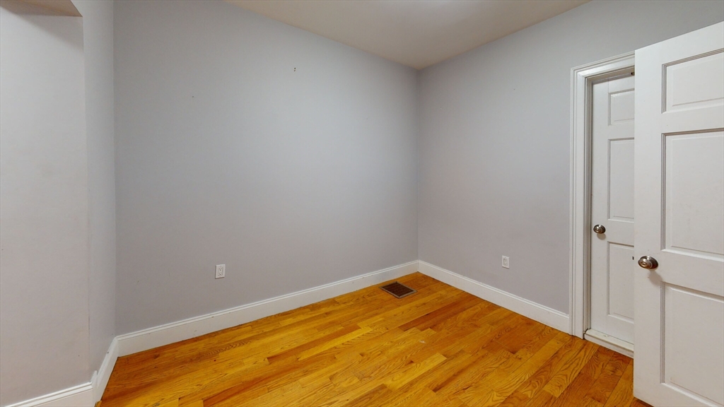 2 bed, 2 bath apartment for rent at 9 Chesterton St Unit 1, Roxbury — photo 5 of 10