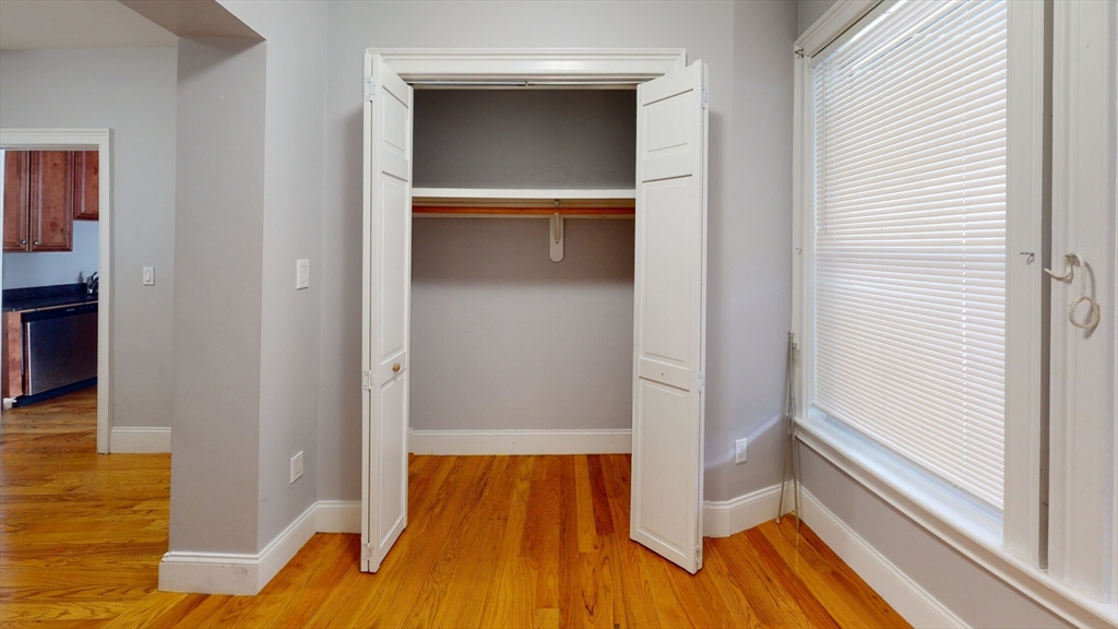 2 bed, 2 bath apartment for rent at 9 Chesterton St Unit 1, Roxbury — photo 8 of 10