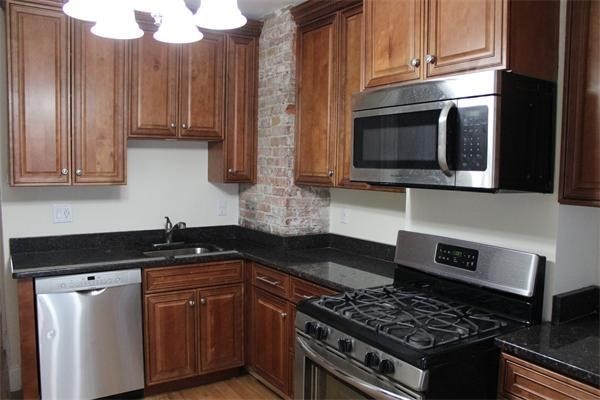 2 bed, 2 bath apartment for rent at 9 Chesterton St Unit 2, Roxbury — photo 3 of 10