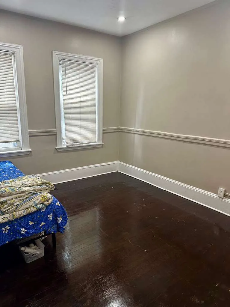 4 bed, 2 bath apartment for rent at 9 Chilcott Pl Unit 1, Jamaica Plain — photo 12 of 16