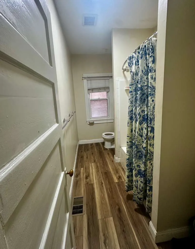 4 bed, 2 bath apartment for rent at 9 Chilcott Pl Unit 1, Jamaica Plain — photo 10 of 16