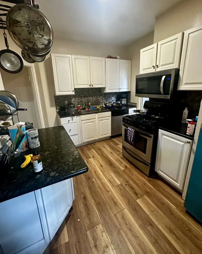 4 bed, 2 bath apartment for rent at 9 Chilcott Pl Unit 1, Jamaica Plain — photo 5 of 16