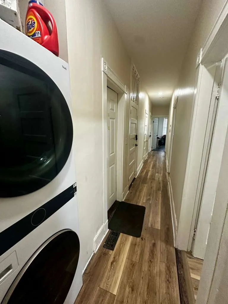 4 bed, 2 bath apartment for rent at 9 Chilcott Pl Unit 1, Jamaica Plain — photo 3 of 16