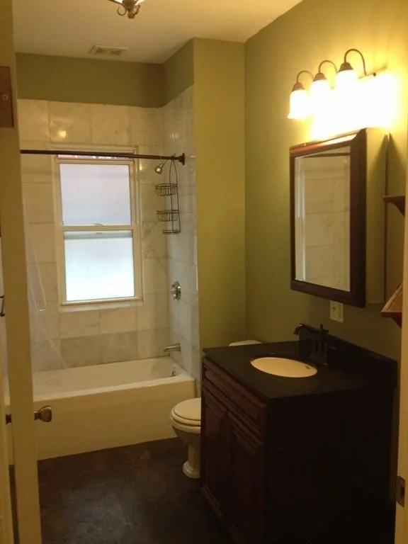4 bed, 1 bath apartment for rent at 9 Chilcott Pl Unit 3, Jamaica Plain — photo 1 of 26