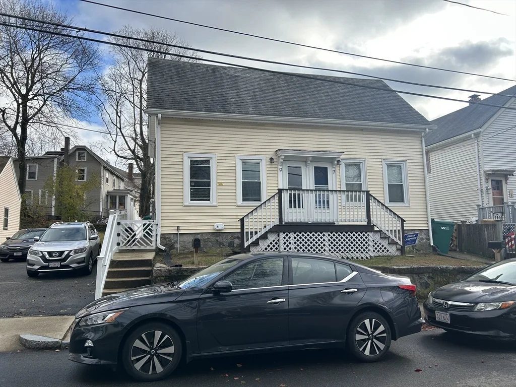 3 bed, 1 bath apartment for rent at 9 Church St Unit 9, Woburn — photo 1 of 23