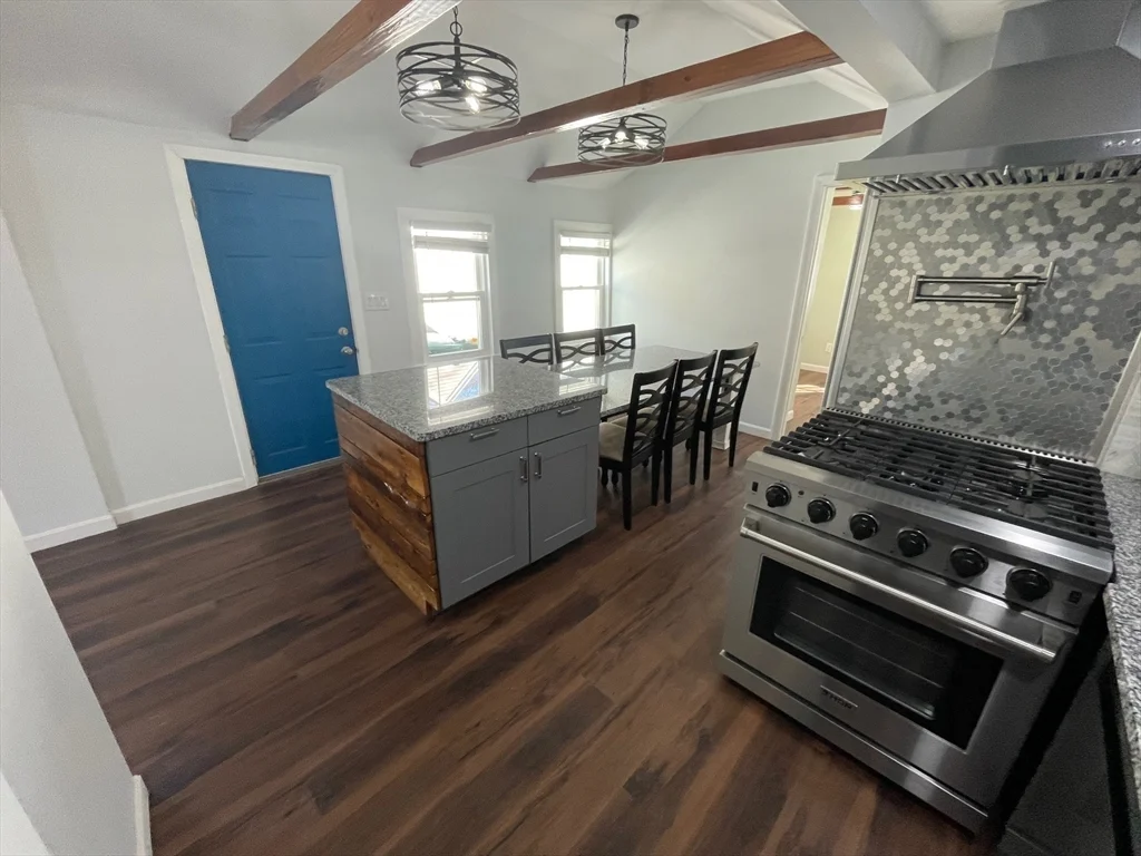 3 bed, 1 bath apartment for rent at 9 Church St Unit 9, Woburn — photo 10 of 23