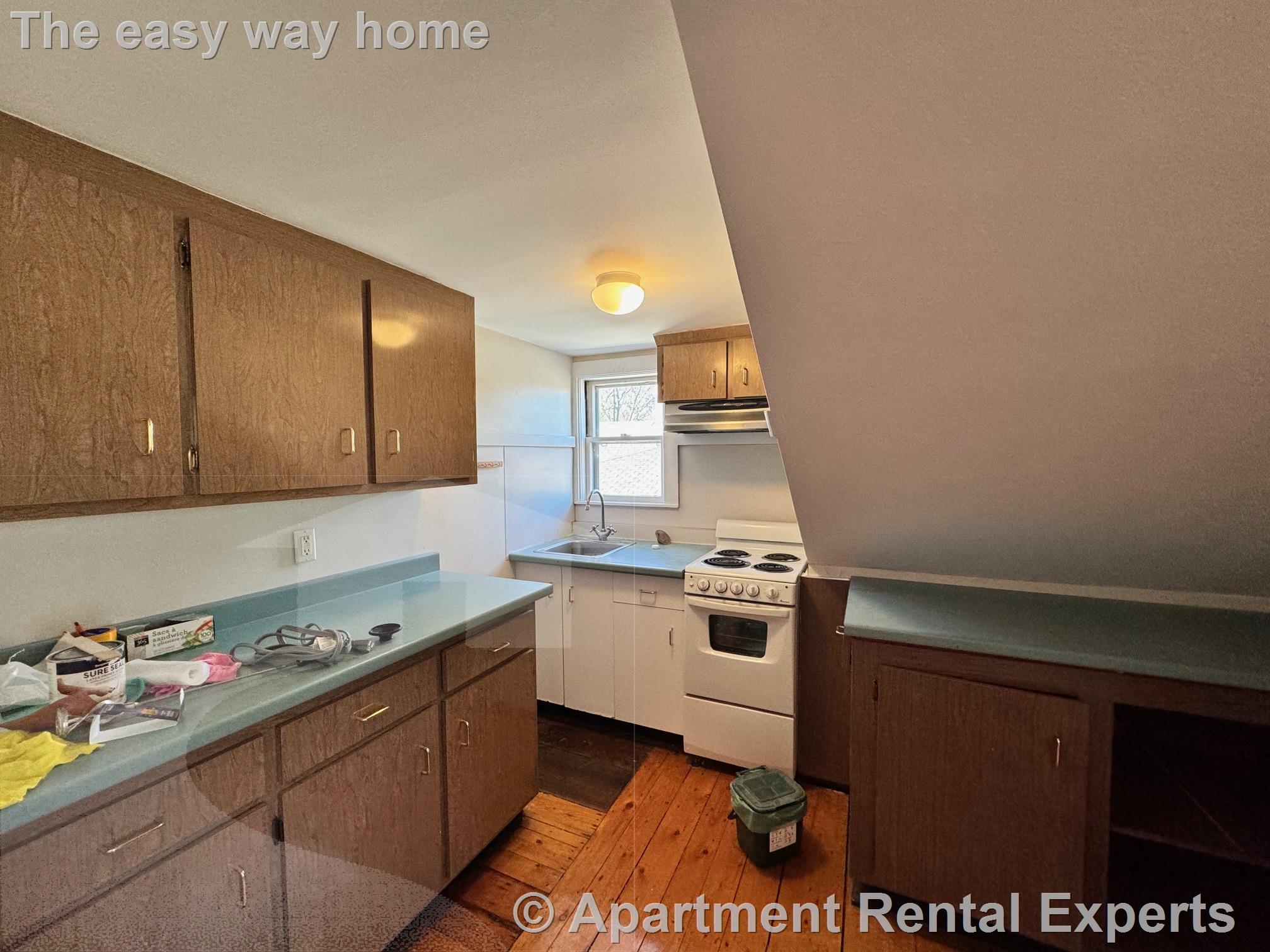 1 bed, 1 bath apartment for rent at 9 Clinton St Unit 3, Mid Cambridge — photo 2 of 14