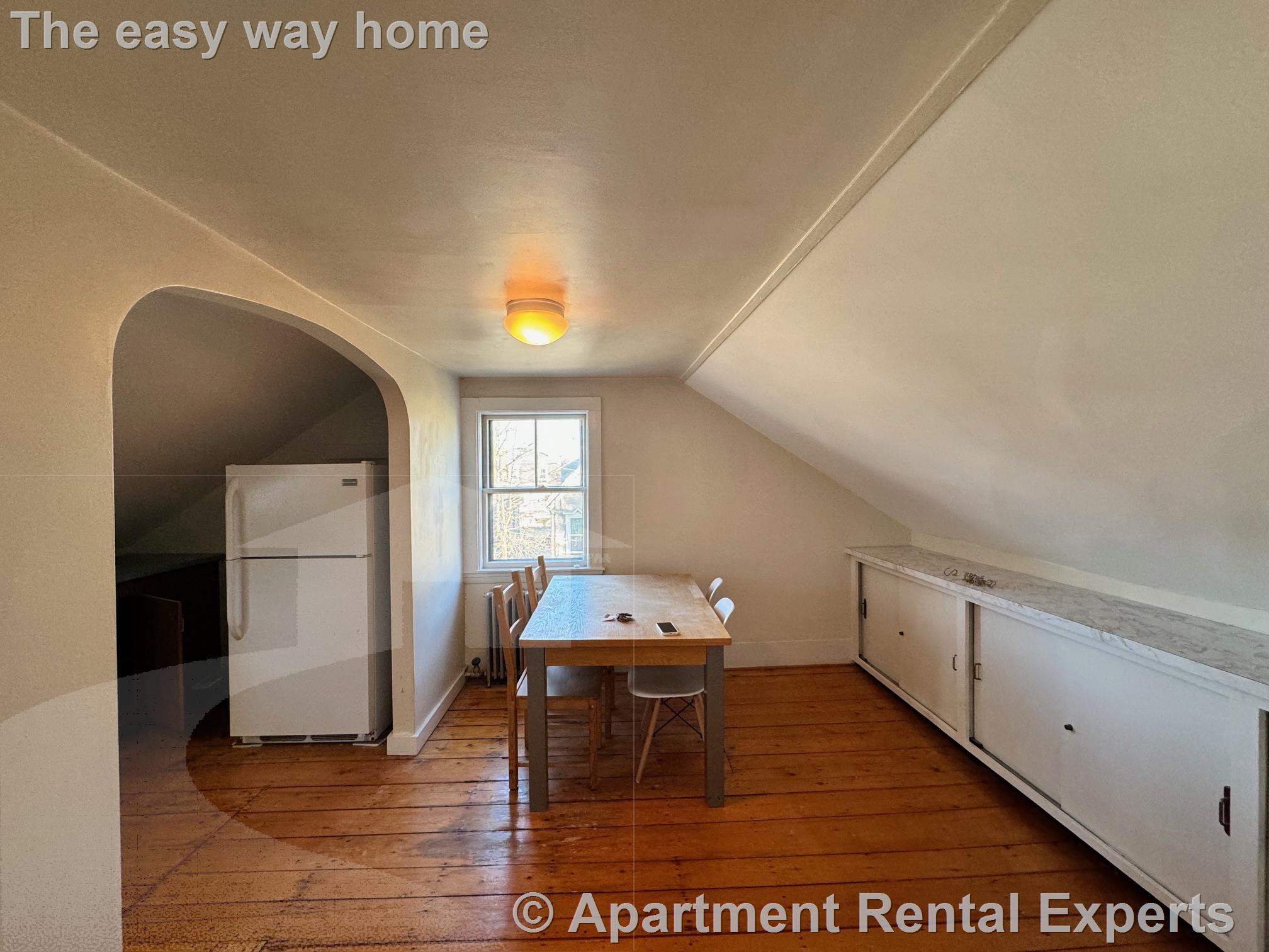 1 bed, 1 bath apartment for rent at 9 Clinton St Unit 3, Mid Cambridge — photo 1 of 14