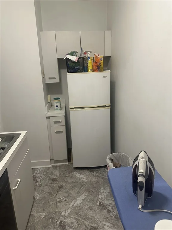 1 bed, 1 bath apartment for rent at 9 Colborne Rd Unit 11, Brighton — photo 6 of 16