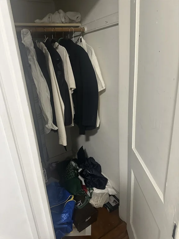 1 bed, 1 bath apartment for rent at 9 Colborne Rd Unit 11, Brighton — photo 8 of 16