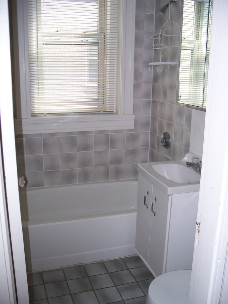Studio bed, 1 bath apartment for rent at 9 Colborne Rd Unit 17, Brighton — photo 12 of 17