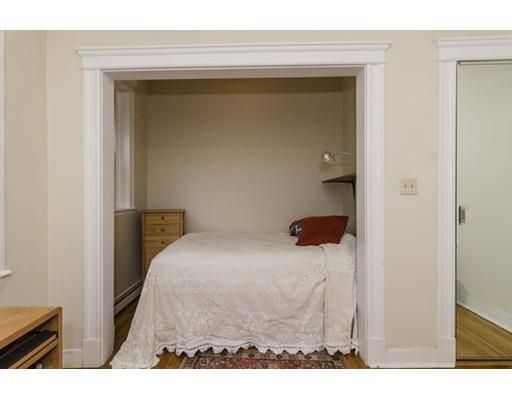 Studio bed, 1 bath apartment for rent at 9 Colborne Rd Unit 17, Brighton — photo 8 of 17