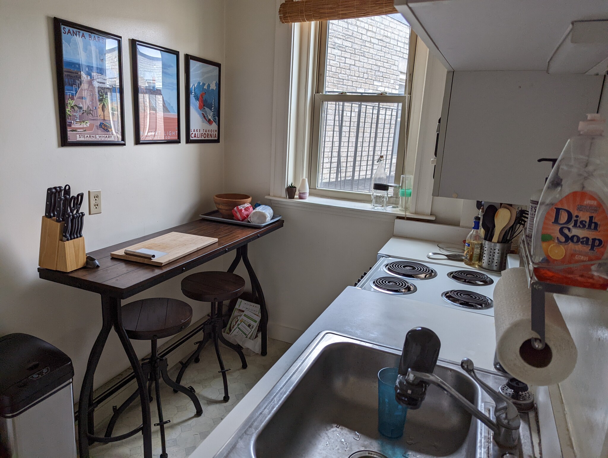 Studio bed, 1 bath apartment for rent at 9 Colborne Rd Unit 17, Brighton — photo 4 of 17