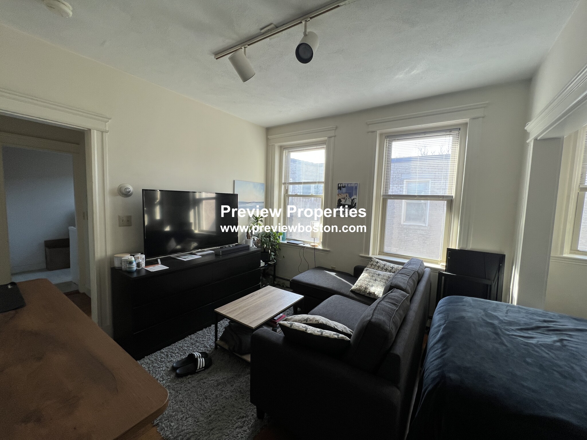 Studio bed, 1 bath apartment for rent at 9 Colborne Rd Unit 17P, Brighton — photo 7 of 30