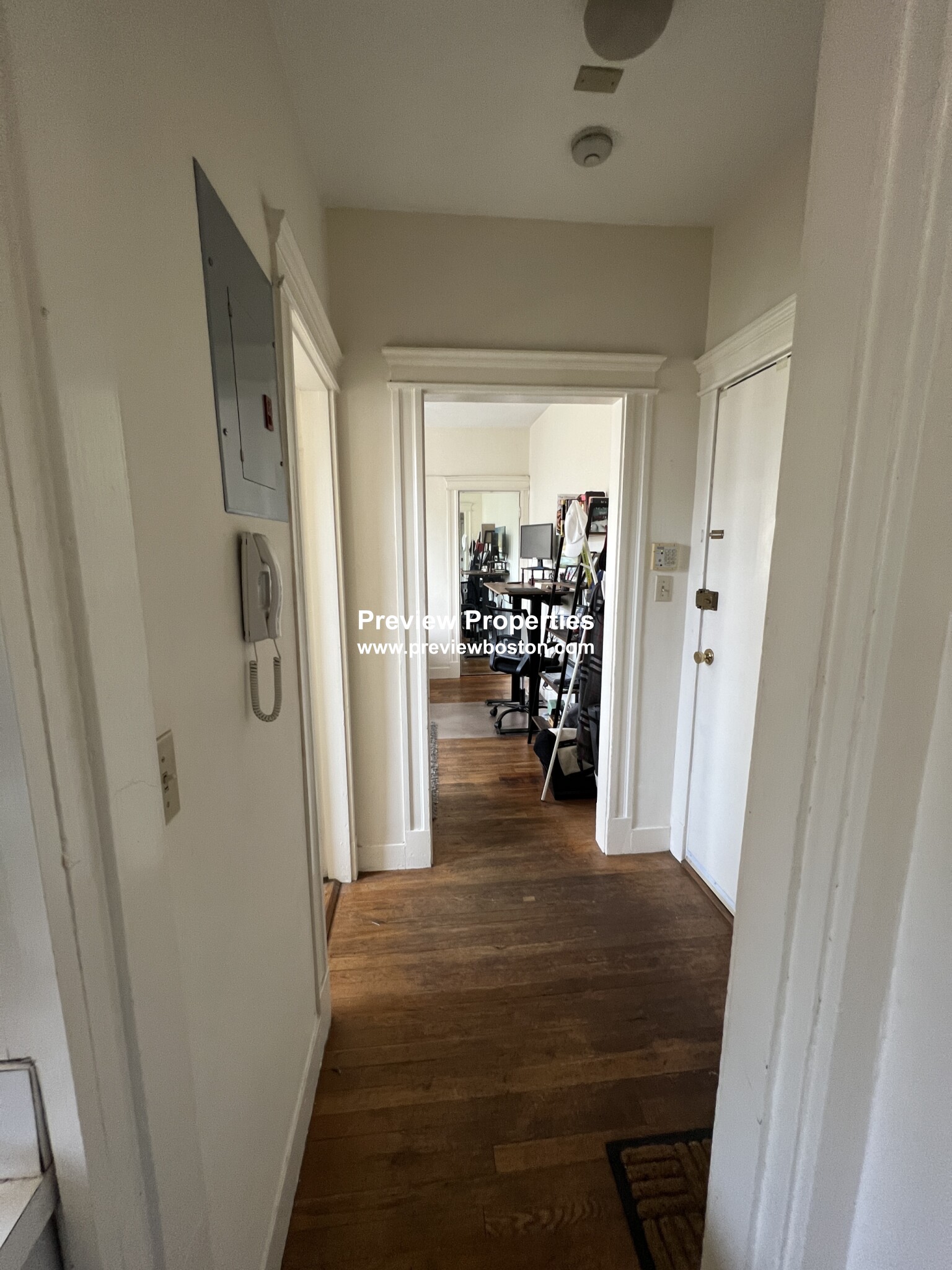 Studio bed, 1 bath apartment for rent at 9 Colborne Rd Unit 17P, Brighton — photo 17 of 30