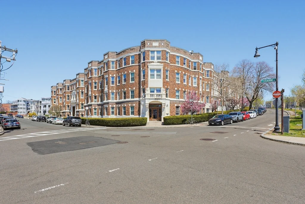 1 bed, 1 bath apartment for rent at 9 Colborne Rd Unit 2, Brighton — photo 17 of 17