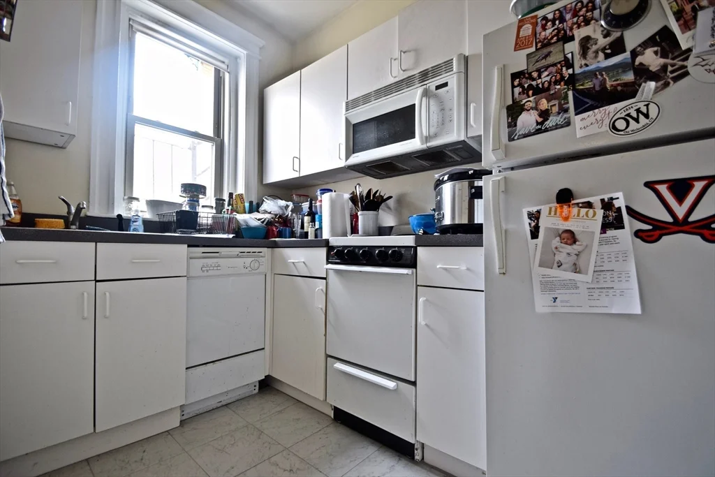 1 bed, 1 bath apartment for rent at 9 Colborne Unit 12A, Brighton — photo 3 of 4