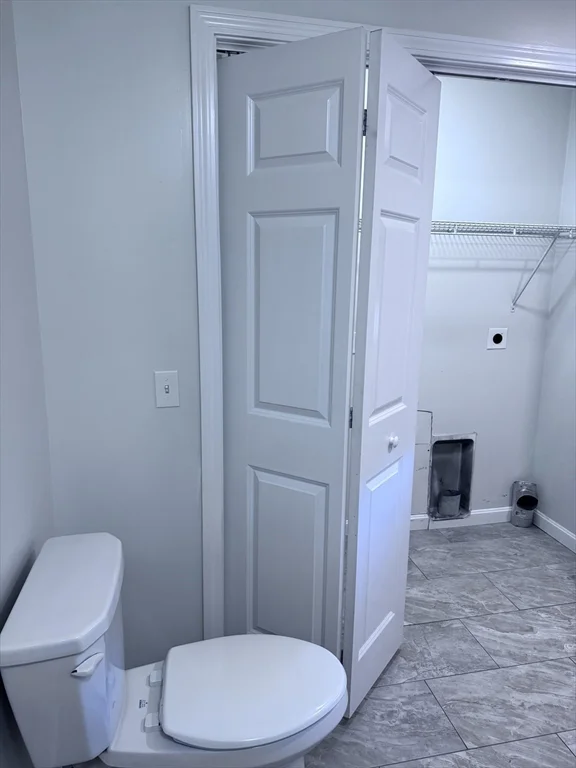 3 bed, 2 bath apartment for rent at 9 Columbia Unit 1, Holyoke — photo 5 of 16