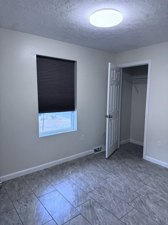 3 bed, 2 bath apartment for rent at 9 Columbia Unit 1, Holyoke — photo 11 of 16