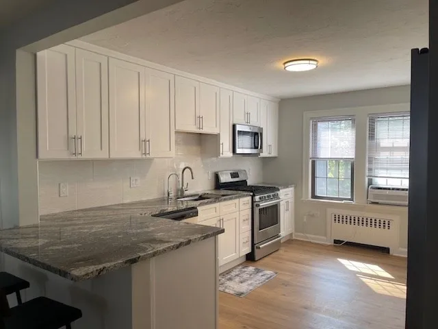 2 bed, 1 bath apartment for rent at 9 Common St Unit 1, Quincy — photo 2 of 16