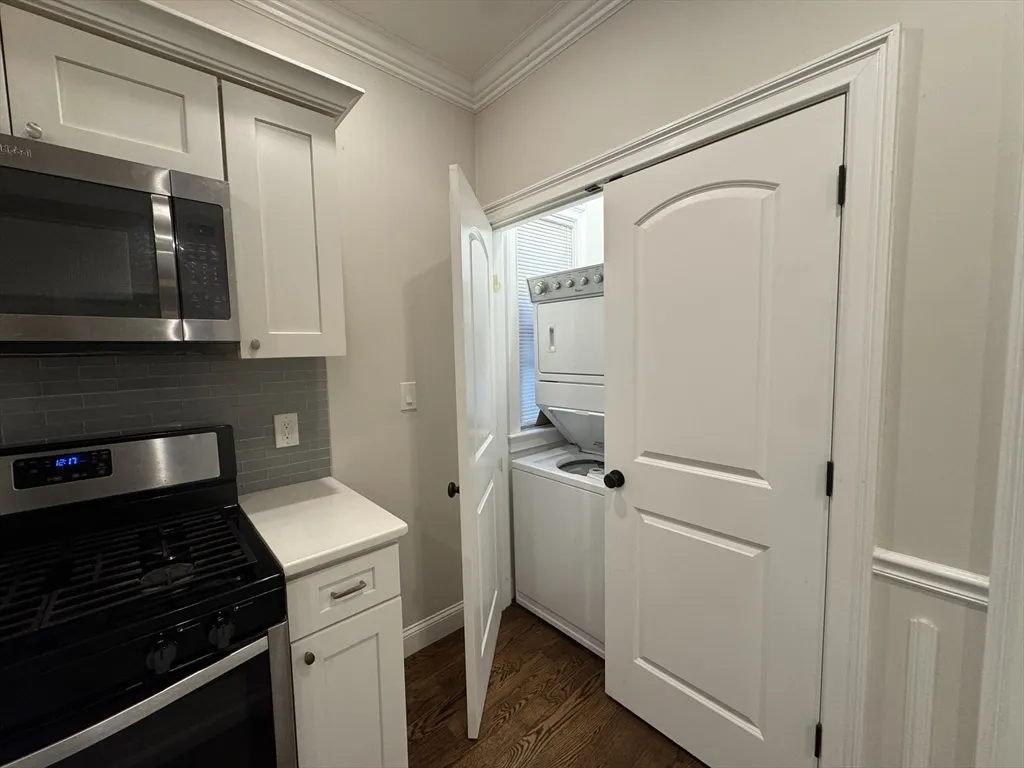 2 bed, 1 bath apartment for rent at 9 Cornwall St Unit 1, Jamaica Plain — photo 13 of 22